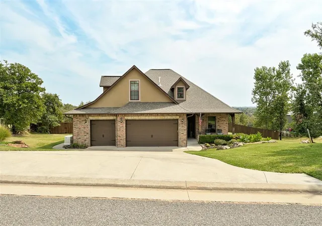 Single family home for sale at 8524 Bella Ranch, Choctaw, OK 73020 | MLS# 1250989