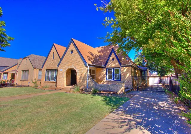 Photo 3 of Single family home for sale at 2309 Nw 26th Street, Oklahoma City, OK 73107 | MLS# 1250992 | Listing updated on 2026-09-26