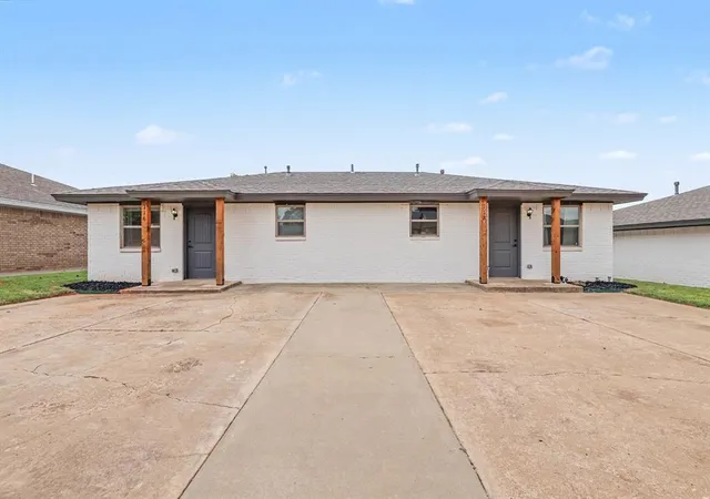 Photo 1 of Multi family home for sale at 116 N Mckenzie St #116 + 118, Weatherford, OK 73096 | MLS# 1250996 | Listing updated on 2026-09-27