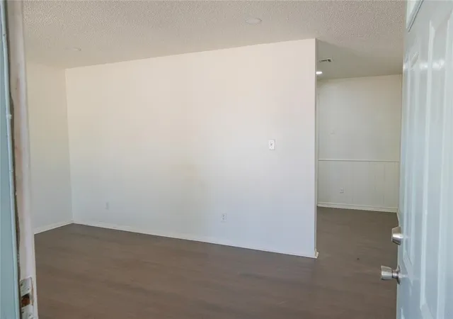 Photo 2 of Single family home for sale at 1410 High Meadows Dr, Norman, OK 73071 | MLS# 1251008 | Listing updated on 2026-09-26