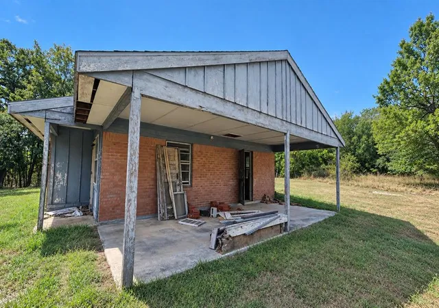 Photo 3 of Single family home for sale at 37 Timbercreek Ln, Wewoka, OK 74884 | MLS# 1251017 | Listing updated on 2026-09-29