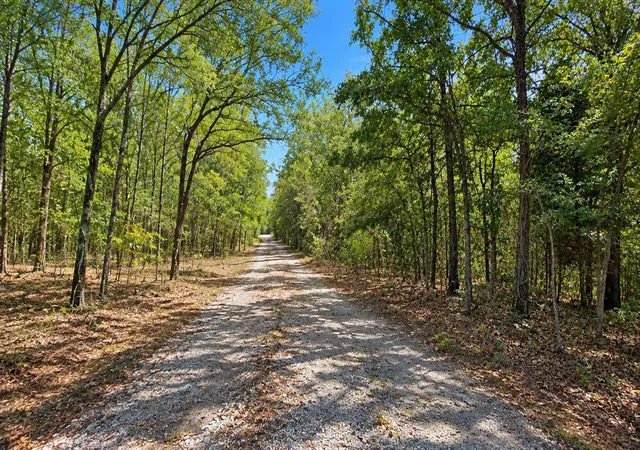 Photo 4 of Single family home for sale at 37 Timbercreek Ln, Wewoka, OK 74884 | MLS# 1251017 | Listing updated on 2026-09-29