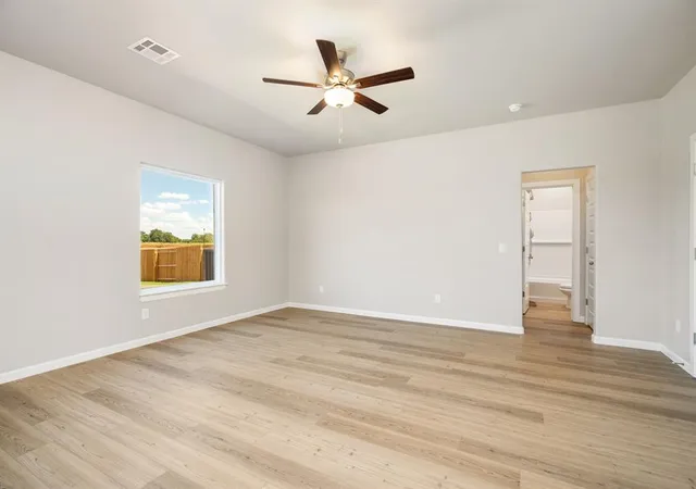 Photo 4 of Single family home for sale at 712 Luna Way, Tuttle, OK 73089 | MLS# 1251024 | Listing updated on 2026-09-26
