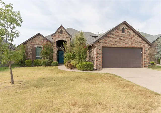 Single family home for sale at 17109 Barcelona Dr, Oklahoma City, OK 73170 | MLS# 1251027