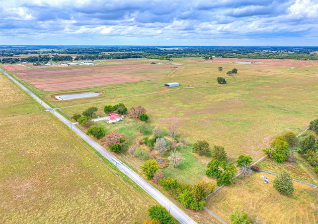 Photo 4 of Single family home for sale at 10001 Duffy Rd, Lexington, OK 73051 | MLS# 1251040 | Listing updated on 2026-10-15
