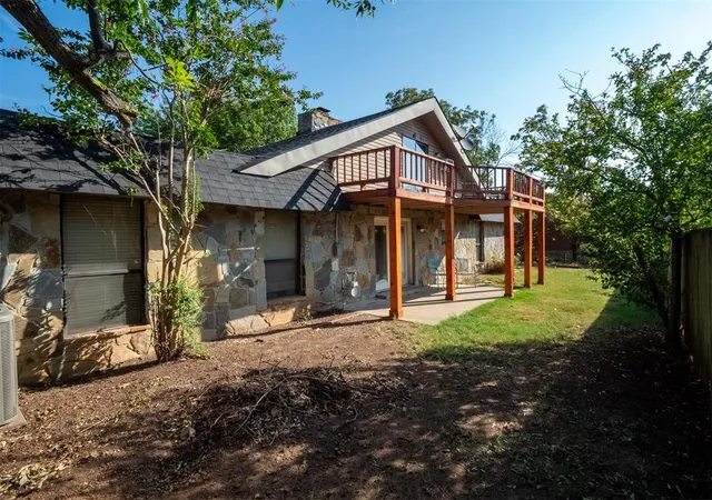 Photo 3 of Single family home for sale at 1 Lancet Ct, Shawnee, OK 74804 | MLS# 1251055 | Listing updated on 2026-10-05