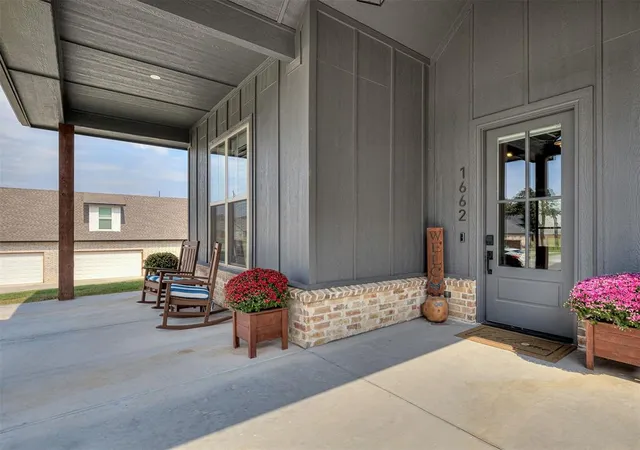 Photo 4 of Single family home for sale at 1662 Shaylee Ln, Choctaw, OK 73020 | MLS# 1251064 | Listing updated on 2026-10-07