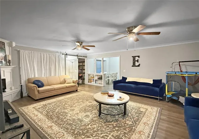 Photo 4 of Single family home for sale at 10301 N Rock Cir Dr, Edmond, OK 73034 | MLS# 1251065 | Listing updated on 2026-10-02