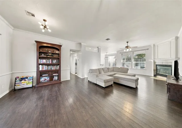 Photo 4 of Single family home for sale at 7316 Winding Meadow Ln, Oklahoma City, OK 73132 | MLS# 1251069 | Listing updated on 2026-10-08