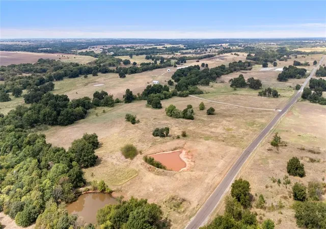 Photo 3 of Single family home for sale at 10050 Indian Meridian Ave, Paoli, OK 73074 | MLS# 1251070 | Listing updated on 2026-09-29