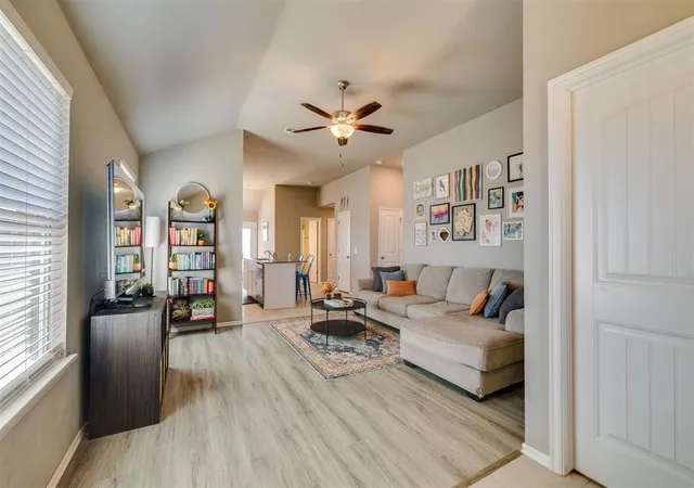 Photo 3 of Single family home for sale at 19601 Brookville Dr, Edmond, OK 73012 | MLS# 1251079 | Listing updated on 2026-10-10