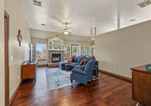 Photo 3 of Sale Pending at 1253 Misty Dr, Piedmont, OK 73078 | MLS# 1251082 | Listing updated on 2026-09-30