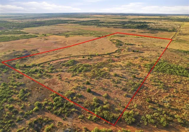 Photo 1 of Land for sale at 1550 E County Rd, Mangum, OK 73554 | MLS# 1251083 | Listing updated on 2026-10-05
