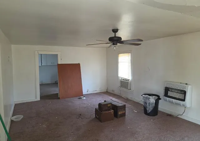 Photo 4 of Single family home for sale at 303 N 9th Street, Okemah, OK 74859 | MLS# 1251085 | Listing updated on 2026-09-27