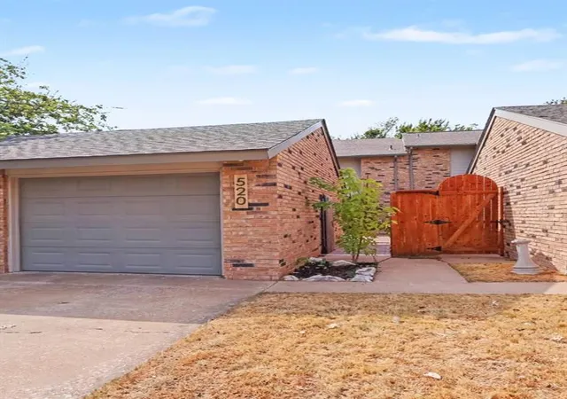 Photo 1 of Single family home for sale at 520 W Greenlea Chase, Oklahoma City, OK 73170 | MLS# 1251086 | Listing updated on 2026-09-26