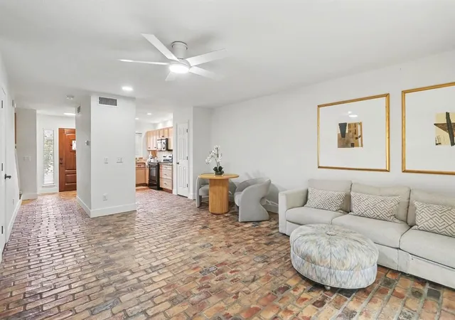 Photo 3 of Single family home for sale at 520 W Greenlea Chase, Oklahoma City, OK 73170 | MLS# 1251086 | Listing updated on 2026-09-26