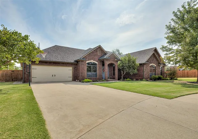 Photo 3 of Single family home for sale at 1407 Fairfax Ln, El Reno, OK 73036 | MLS# 1251089 | Listing updated on 2026-10-02