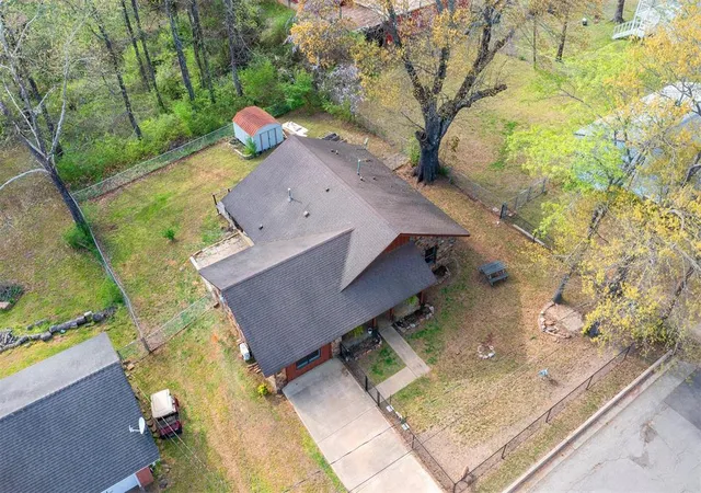 Photo 3 of Single family home for sale at 607 N Bock St, Broken Bow, OK 74728 | MLS# 1251099 | Listing updated on 2026-09-26