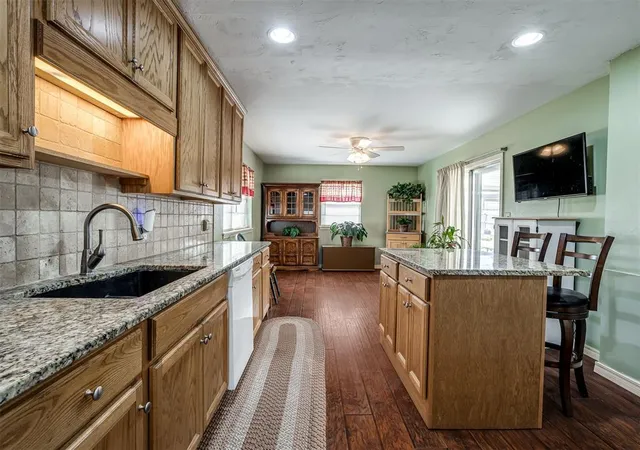 Photo 3 of Single family home for sale at 6421 N Libby Ave, Oklahoma City, OK 73132 | MLS# 1251105 | Listing updated on 2026-10-07