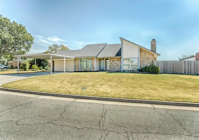 Photo 3 of Single family home for sale at 2340 Shadowlake Dr, Oklahoma City, OK 73159 | MLS# 1251134 | Listing updated on 2026-10-07