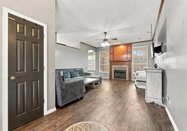 Photo 3 of Single family home for sale at 309 Winston Dr, Norman, OK 73072 | MLS# 1251140 | Listing updated on 2026-10-07