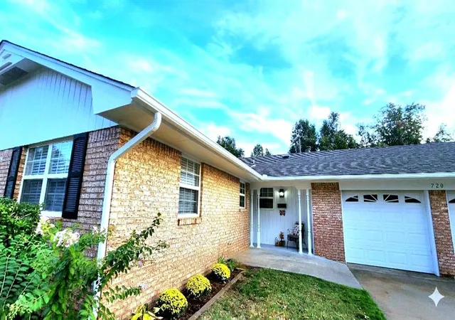 Photo 3 of Single family home for sale at 720 Briarcrest Dr, Oklahoma City, OK 73110 | MLS# 1251145 | Listing updated on 2026-10-02