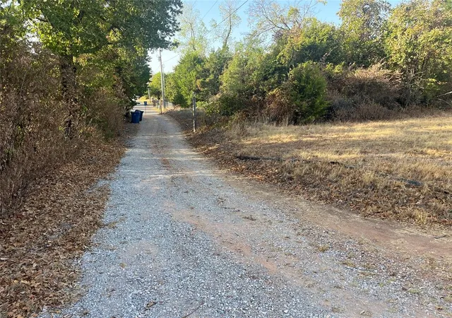 Photo 3 of Single family home for sale at 205 Whispering Ln, Newcastle, OK 73065 | MLS# 1251148 | Listing updated on 2026-10-06