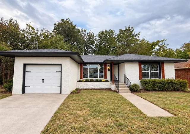 Single family home for sale at 4313 SE 17th Street, Oklahoma City, OK 73115 | MLS# 1251149
