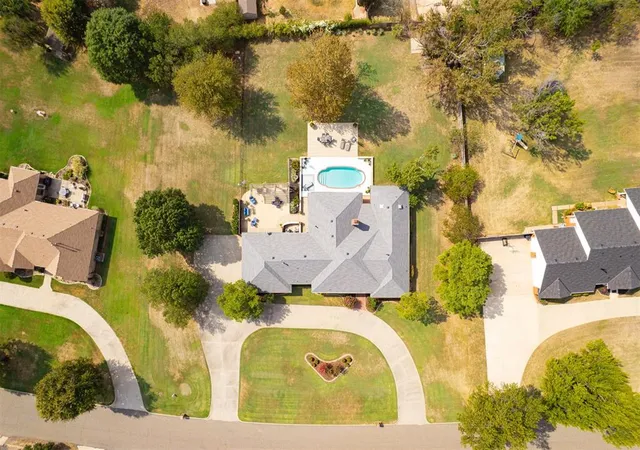 Photo 1 of Sale Pending at 1119 Mockingbird Rd, Guthrie, OK 73044 | MLS# 1251157 | Listing updated on 2026-10-03