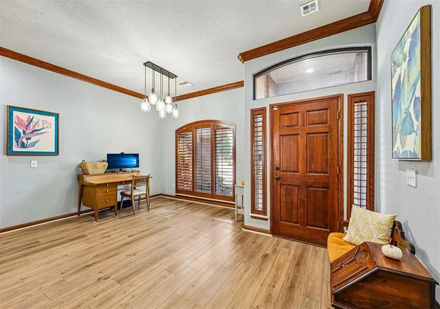Photo 4 of Single family home for sale at 11500 S Ross Ave, Oklahoma City, OK 73170 | MLS# 1251167 | Listing updated on 2026-10-01