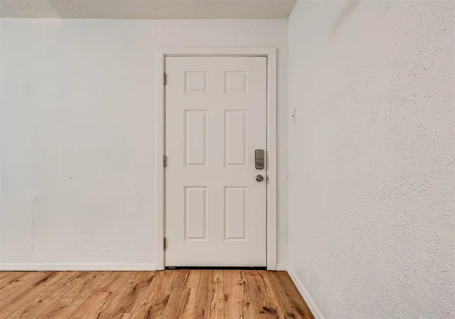 Photo 3 of Single family home for sale at 407 N Jefferson Ave, Blanchard, OK 73010 | MLS# 1251175 | Listing updated on 2026-09-30