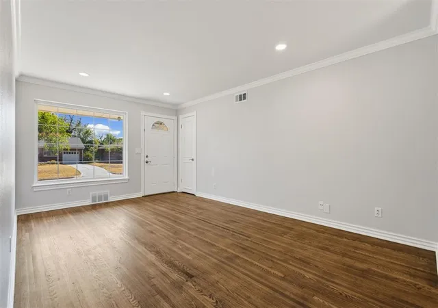 Photo 3 of Single family home for sale at 3129 NW 67th Street, Oklahoma City, OK 73116 | MLS# 1251181 | Listing updated on 2026-09-29