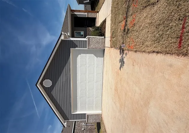 Single family home for sale at 10020 Blackjack Rd, Yukon, OK 73099 | MLS# 1251200