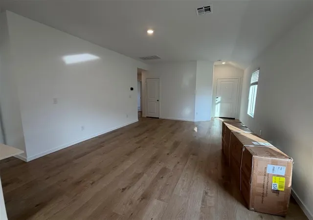 Photo 1 of Single family home for sale at 10025 Appaloosa Ln, Yukon, OK 73099 | MLS# 1251201 | Listing updated on 2026-10-29