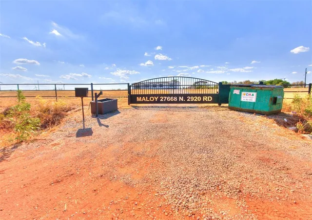 Photo 2 of Single family home for sale at 27668 N 2920 Road, Okarche, OK 73750 | MLS# 1251220 | Listing updated on 2026-09-29