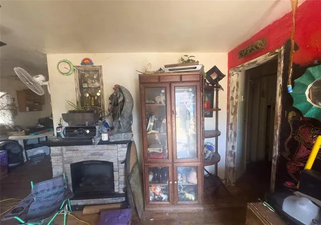 Photo 3 of Sale Pending at 929 N Patchin Ave, Shawnee, OK 74801 | MLS# 1251256 | Listing updated on 2026-09-30
