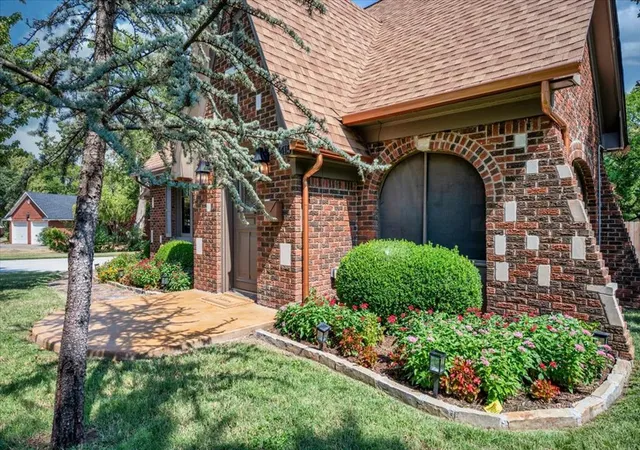 Photo 3 of Single family home for sale at 1415 Oklahoma Ave, Norman, OK 73071 | MLS# 1251260 | Listing updated on 2026-09-29