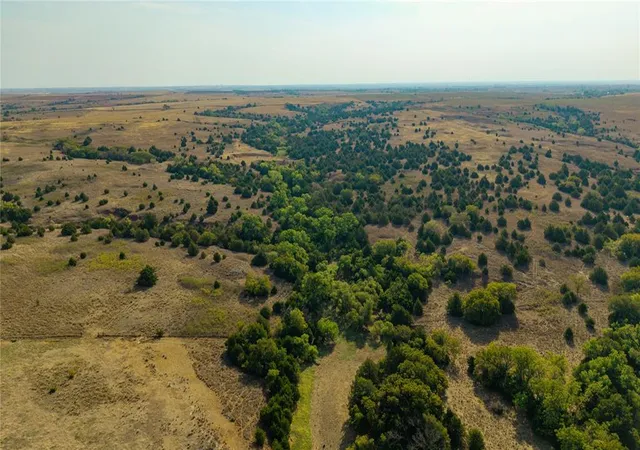 Photo 4 of House for sale at Rural, Arapaho, OK 73620 | MLS# 1251277 | Listing updated on 2026-09-29
