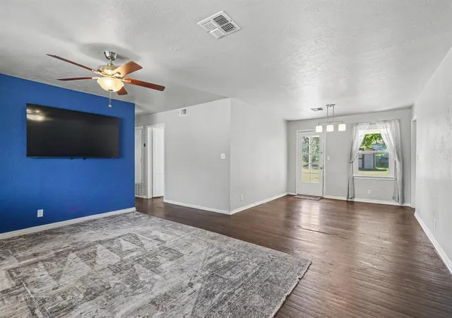 Photo 2 of Single family home for sale at 1700 Carlisle Rd, Oklahoma City, OK 73120 | MLS# 1251279 | Listing updated on 2026-10-28