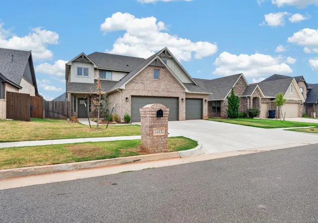 Photo 2 of Single family home for sale at 3112 Pinnacle Peak Dr, Yukon, OK 73099 | MLS# 1251298 | Listing updated on 2026-10-06