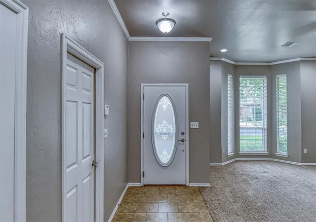 Photo 3 of Sale Pending at 409 Prestwick St, Norman, OK 73072 | MLS# 1251301 | Listing updated on 2026-10-04
