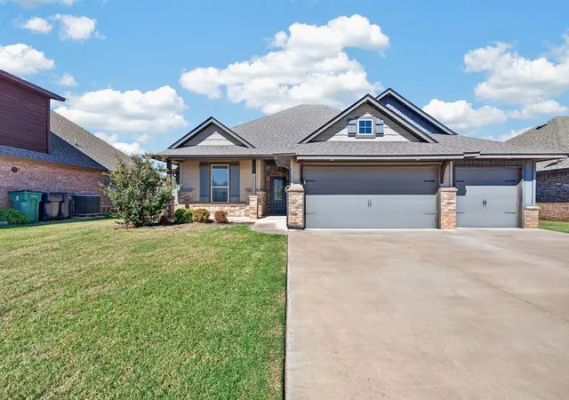 Single family home for sale at 10209 SW 23rd Street, Yukon, OK 73099 | MLS# 1251305