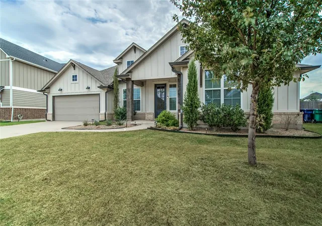 Photo 2 of Sale Pending at 18000 Calder Rd, Edmond, OK 73012 | MLS# 1251306 | Listing updated on 2026-10-07