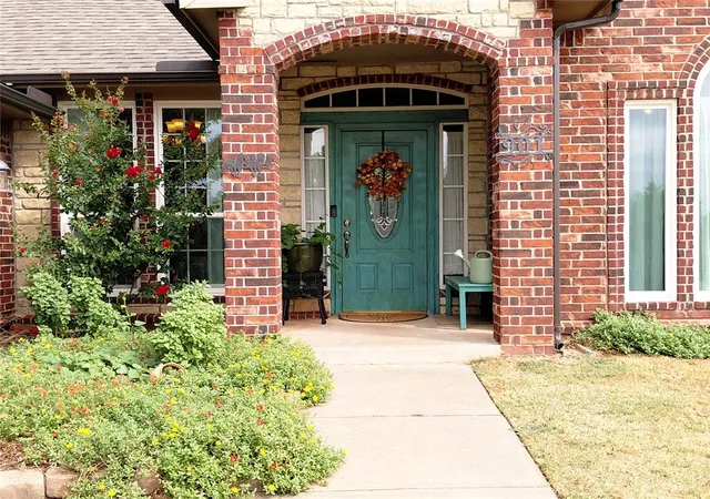 Photo 3 of Single family home for sale at 901 Driver Ln, Edmond, OK 73025 | MLS# 1251313 | Listing updated on 2026-10-05