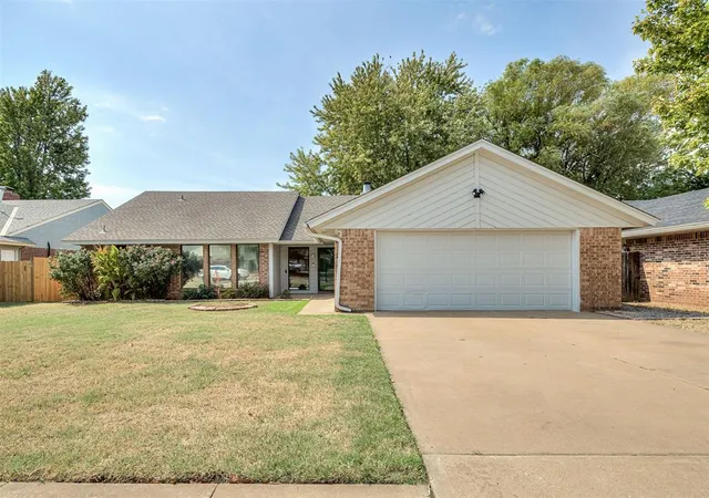 Photo 1 of Single family home for sale at 1509 Sand Springs Trl, Edmond, OK 73013 | MLS# 1251322 | Listing updated on 2026-09-29