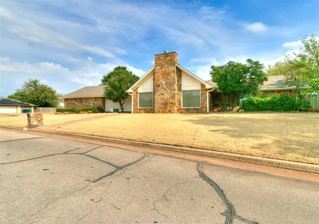 Photo 1 of Sale Pending at 11108 Bluff Crk Dr, Oklahoma City, OK 73162 | MLS# 1251324 | Listing updated on 2026-10-20