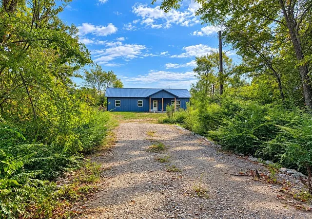 Photo 3 of Single family home for sale at 750 Gardenia Rd, Broken Bow, OK 74728 | MLS# 1251333 | Listing updated on 2026-09-29