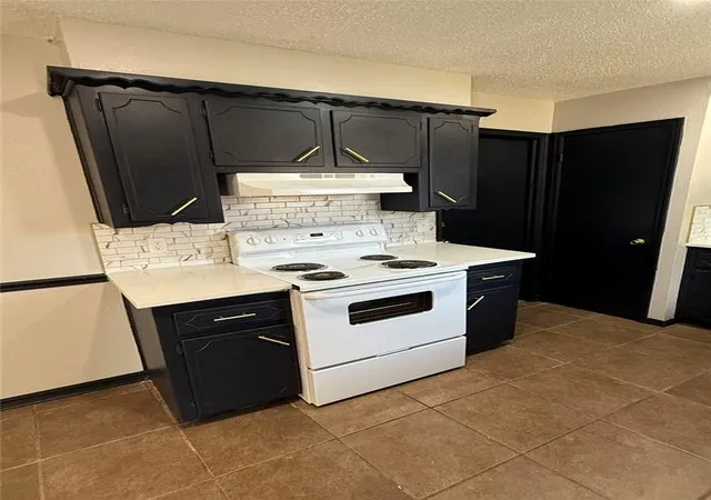Photo 4 of Single family home for sale at 665 NW 15th Street, Moore, OK 73160 | MLS# 1251339 | Listing updated on 2026-09-28