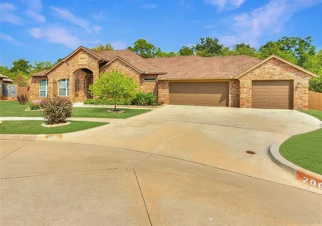 Single family home for sale at 2001 Cade Ct, Norman, OK 73071 | MLS# 1251349 | Listing updated on 2026-10-09