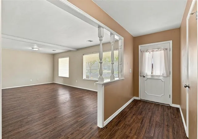 Photo 2 of Single family home for sale at 4817 NW 73rd Street, Oklahoma City, OK 73132 | MLS# 1251351 | Listing updated on 2026-10-28